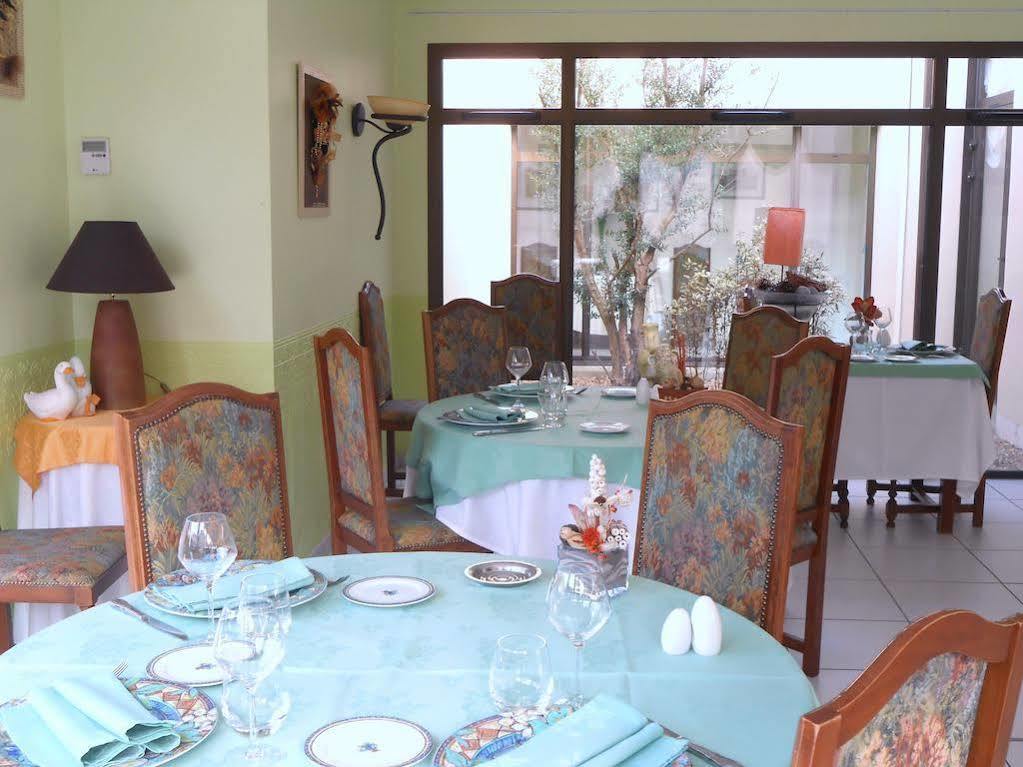 La Breille-les-Pins Logis Hotel Restaurant L'Oree Des Bois מראה חיצוני תמונה