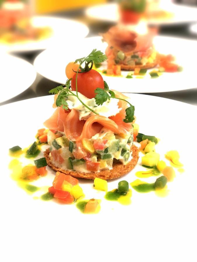 La Breille-les-Pins Logis Hotel Restaurant L'Oree Des Bois מראה חיצוני תמונה